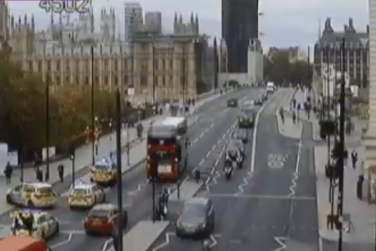 Uzbuna u Londonu, policija opkolila bolnicu