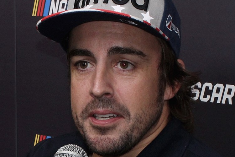 Alonso ponovo sjeo u bolid: Posebno je vratiti se u F1