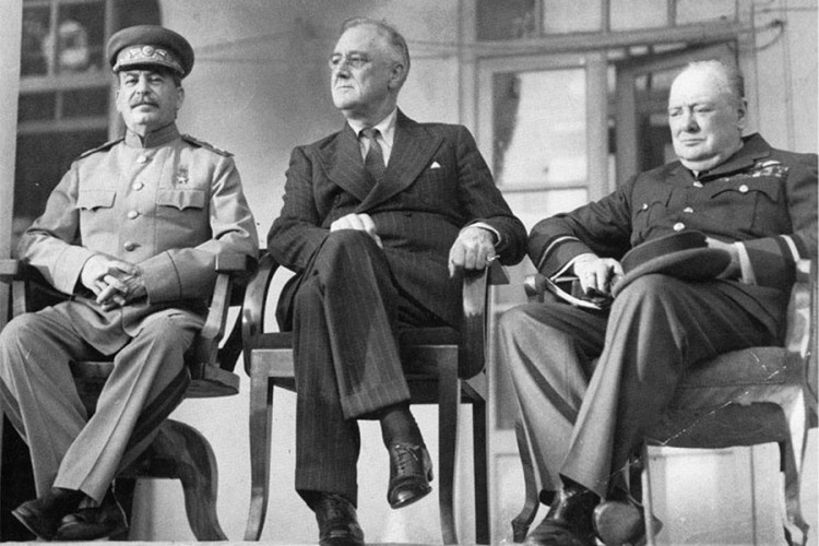 Kako je Hitler u Teheranu htio smaknuti veliku trojku
