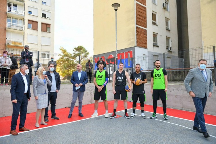 Dodik, Cvijanovićeva i Radojičić sa svjetskim prvacima u basketu