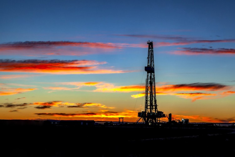 Korona i rast zaliha oborili cijene nafte
