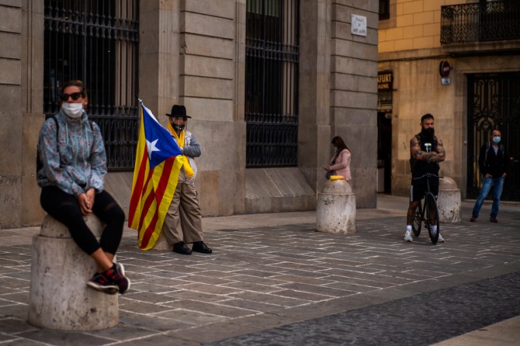 Katalonija najavila petnaestodnevno zatvaranje