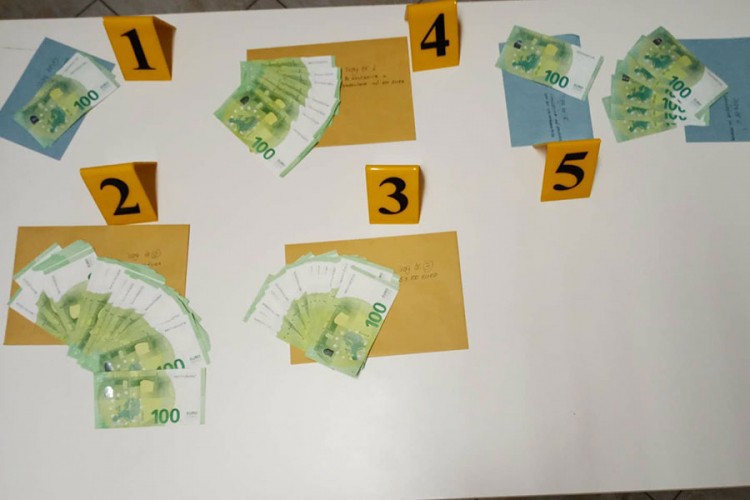 Derventska policija oduzela 7.300 lažnih evra