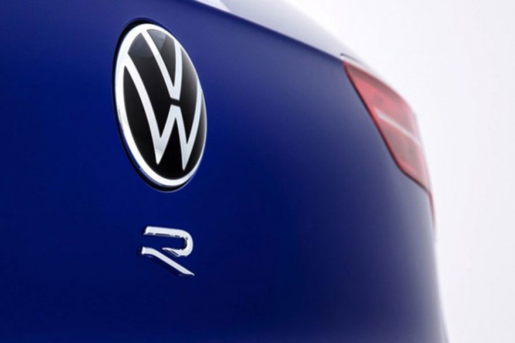 VW otkrio prvi detalj Golfa R