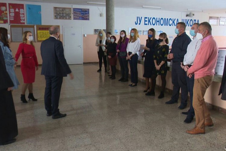 Ekonomska škola u Doboju iškolovala funkcionere i direktore