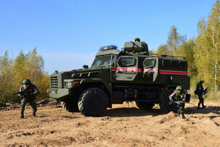 Ruska vojna policija dobila moćna oklopna vozila "Patrulj"