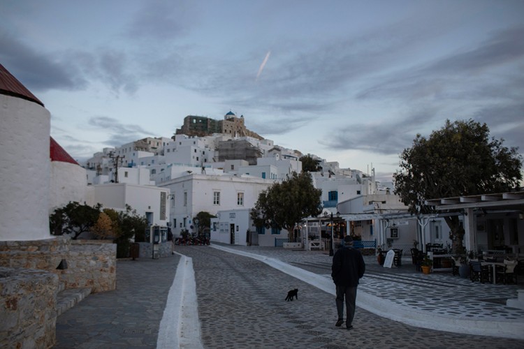 Grčka uvodi tronedjeljno zatvaranje