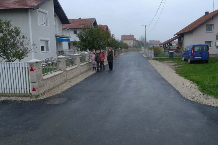 Asfaltirano 350 metara Banjalučke ulice u Bijeljini