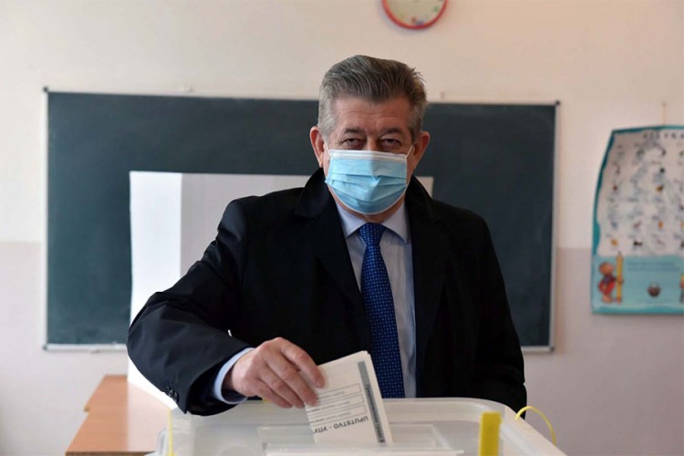 Mićić nakon 15 godina izgubio na izborima: Petrović će imati moju punu podršku