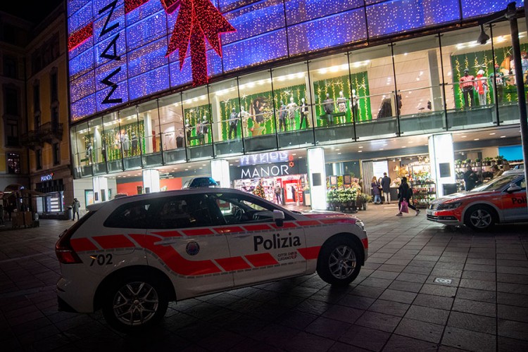 Napad nožem u Švajcarskoj izvršila žena džihadističkih uvjerenja