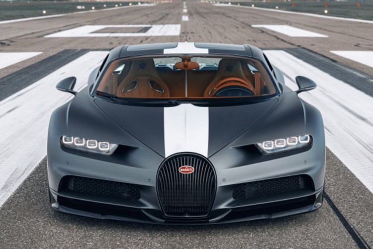 Predstavljen Bugatti Chirom inspirisan avionima