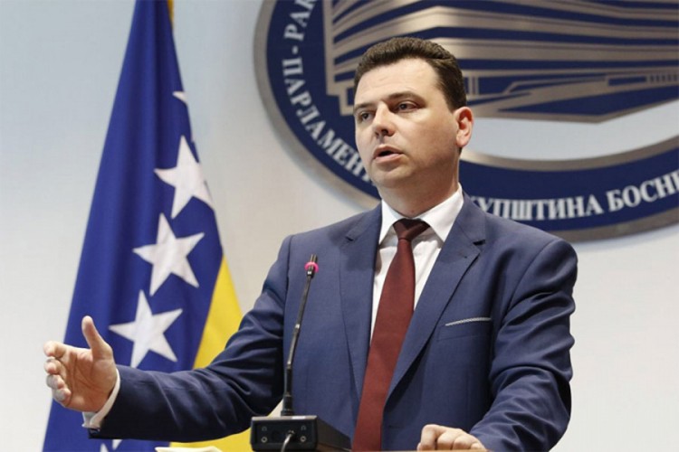 Magazinović podnio ostavku na funkciju u SDP-u