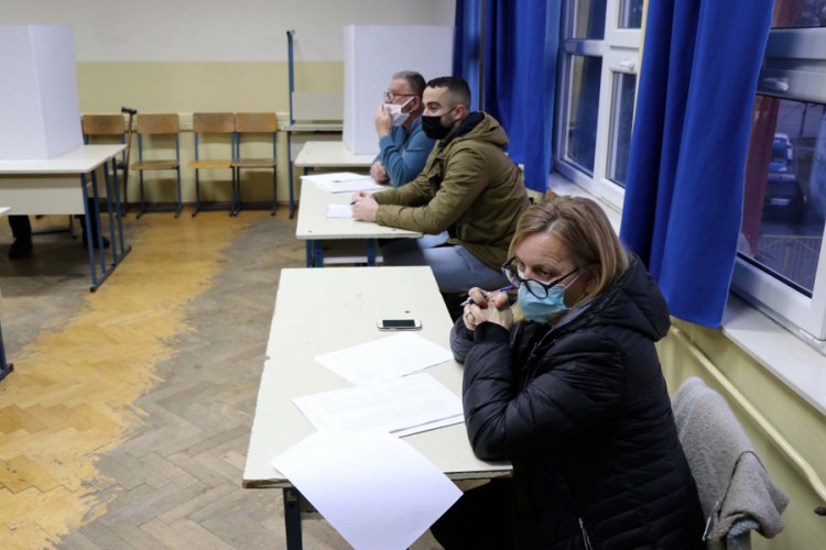 Zatvorena biračka mjesta, Mostarci izabrali lokalnu vlast