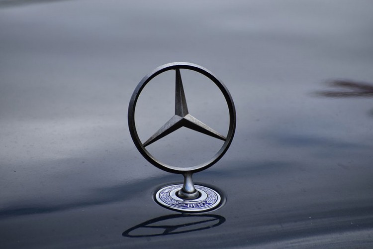 Mercedes uklonio čuveni "nišan" sa E-klase