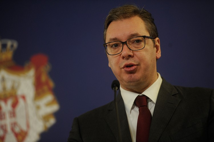 Vučić šalje milion evra pomoći Hrvatskoj