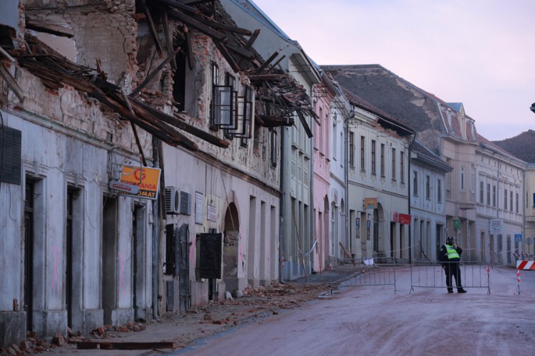 Hrvatska proglašava stanje katastrofe u dvije županije