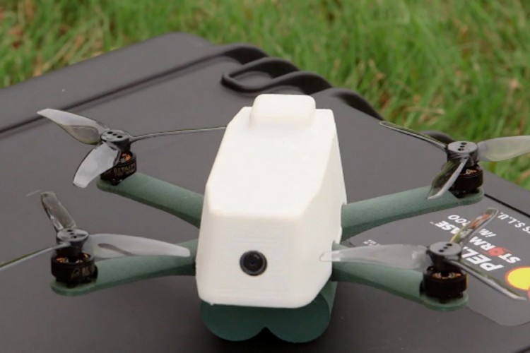 Džepni dron buba špijunira sve u krugu i 2 kilometra