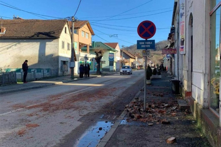 Novi zemljotres uznemirio građane Kostajnice