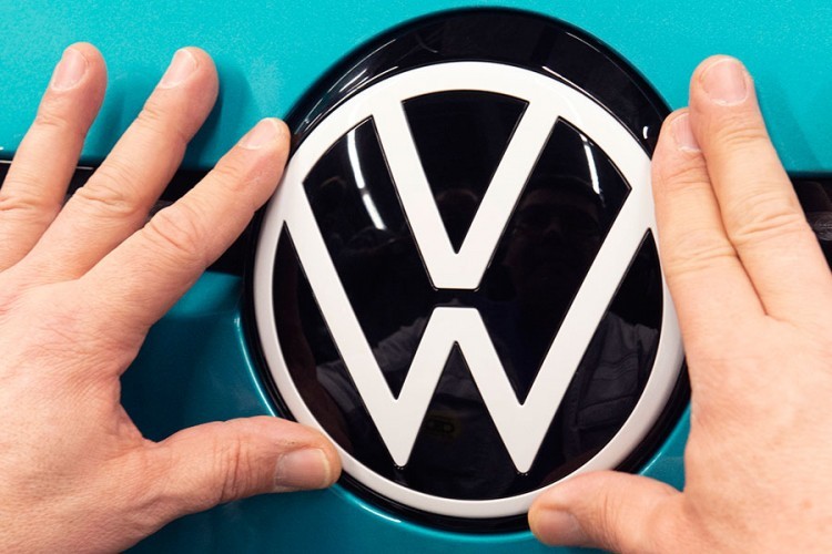 Prodaja vozila Volkswagen pala za 15,2 odsto u 2020.