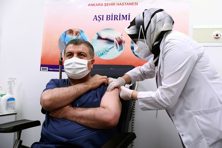 Turci počeli vakcinaciju kineskom vakcinom