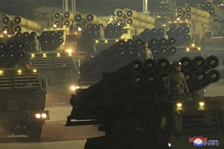 Sjeverna Koreja predstavila "najmoćnije oružje na svijetu"