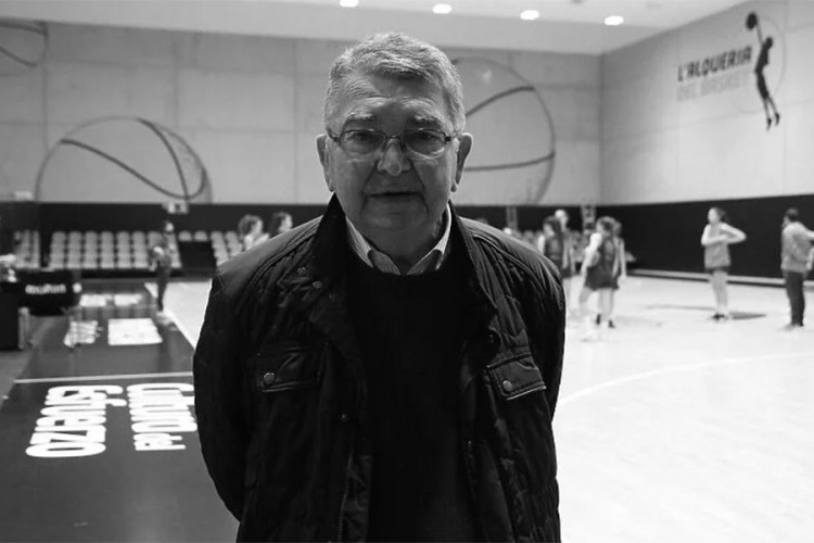 Preminuo Miki Vuković, trener koji je s Jedinstvom bio prvak Evrope