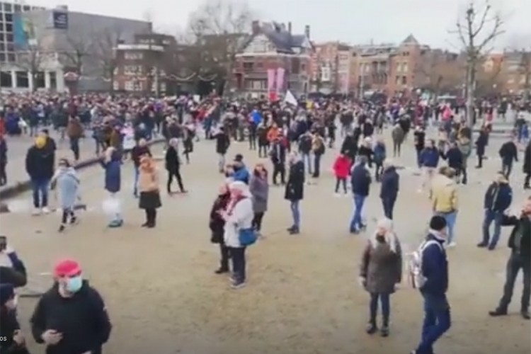 Hiljade ljudi na ulicama Amsterdama zbog blokade države