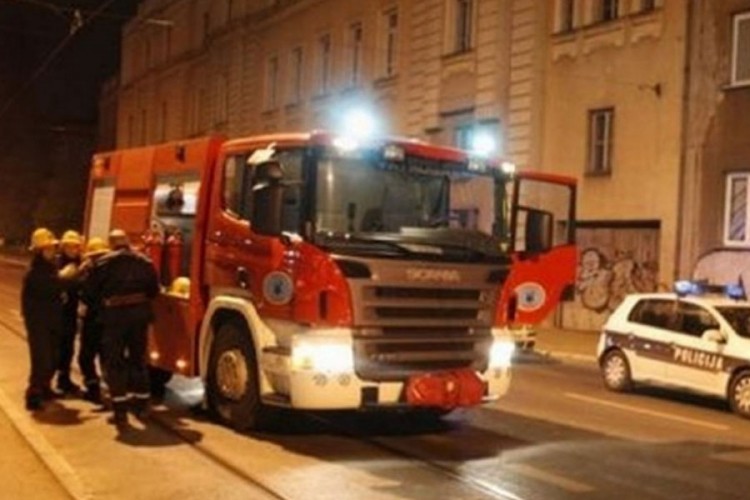 Dva auta izgorjela u Sarajevu
