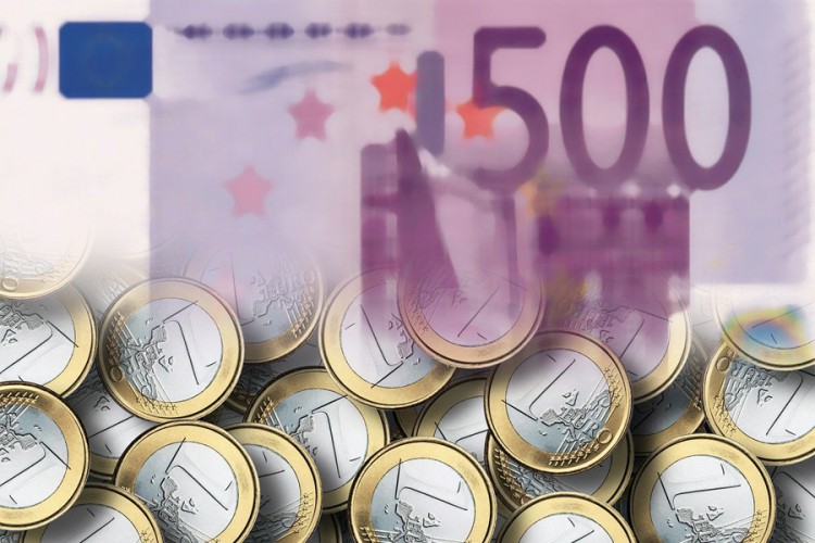 Hrvati potrošili 3,9 milijardi evra manje tokom krize izazvane koronom