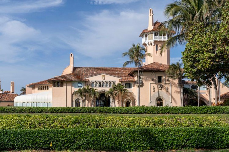 "Zimska Bijela kuća": Sve o Trampovom luksuznom imanju na Floridi