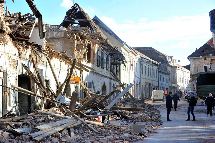 Sinod SPC otvorio namjenski račun za postradale u zemljotresima