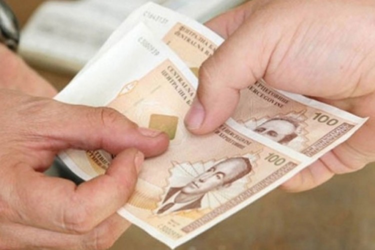 Prvi put prosječna plata u Srpskoj veća od 500 evra