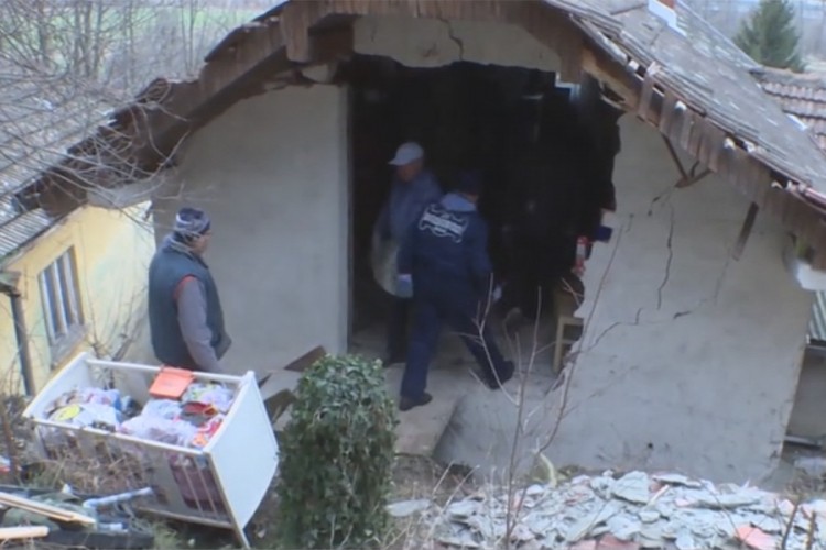 Stijena teška sedam tona survala se na kuću u Srbiji