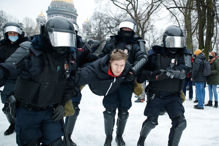 Ruska policija uhapsila više stotina pristalica Navaljnog
