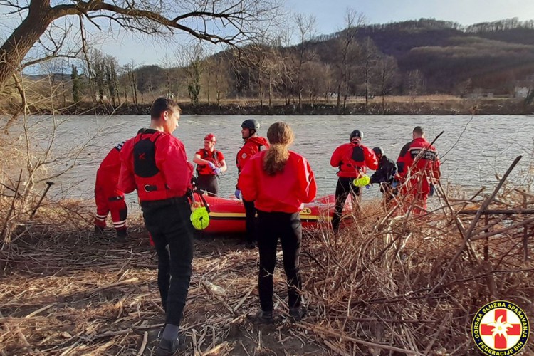 Pronađeno tijelo žene u rijeci Bosna