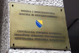 CIK BiH: Nekompletni rezultati izbora u Doboju i Srebrenici u ponoć