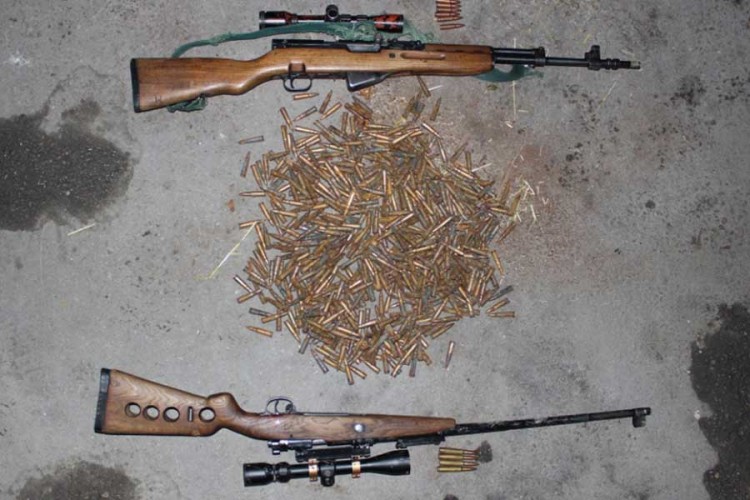 Pronađene dvije puške i municija kod muškarca prijavljenog za krivolov