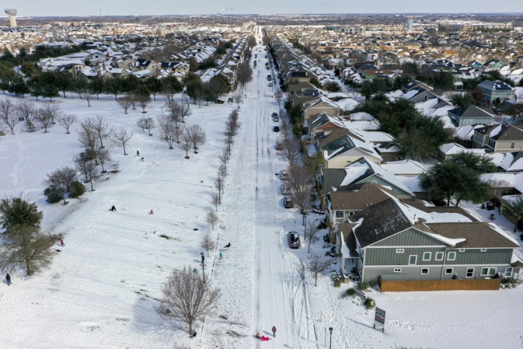 Hladni talas u Teksasu, više od četiri miliona ljudi bez struje