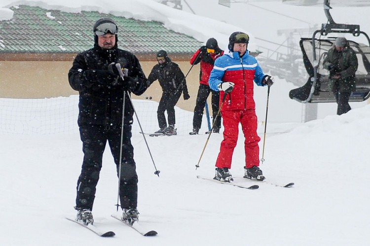 Putin i Lukašenko završili sastanak u Sočiju, stigli i da skijaju