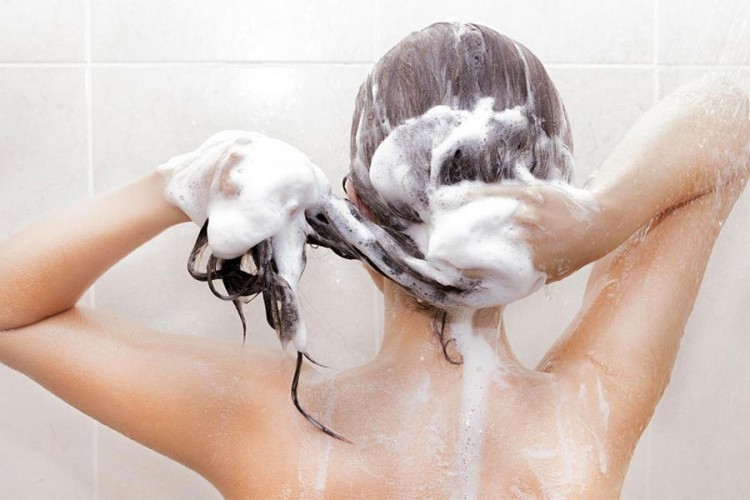 Savjeti za pranje kose frizera Megan Markl