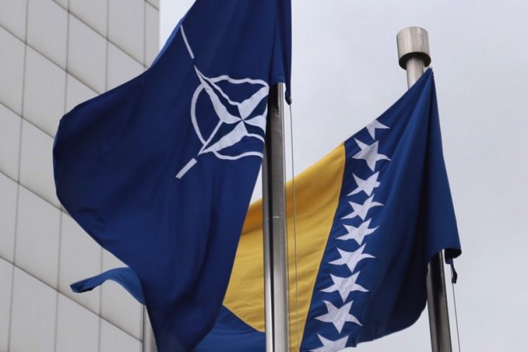 Usvojenim odlukama BiH (ne)će u NATO