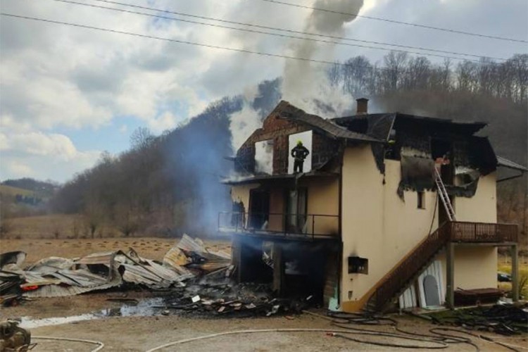 Izgorjela kuća kod Banjaluke