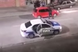 Rafalna pucnjava na kafić u Prijedoru, policija traga za muškarcem
