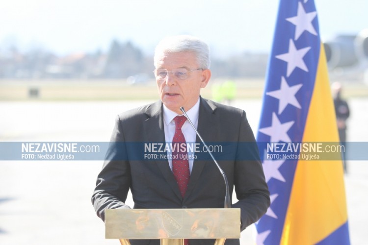 Džaferović: Kad su zakazali međunarodni mehanizmi Vučić dao ponudu