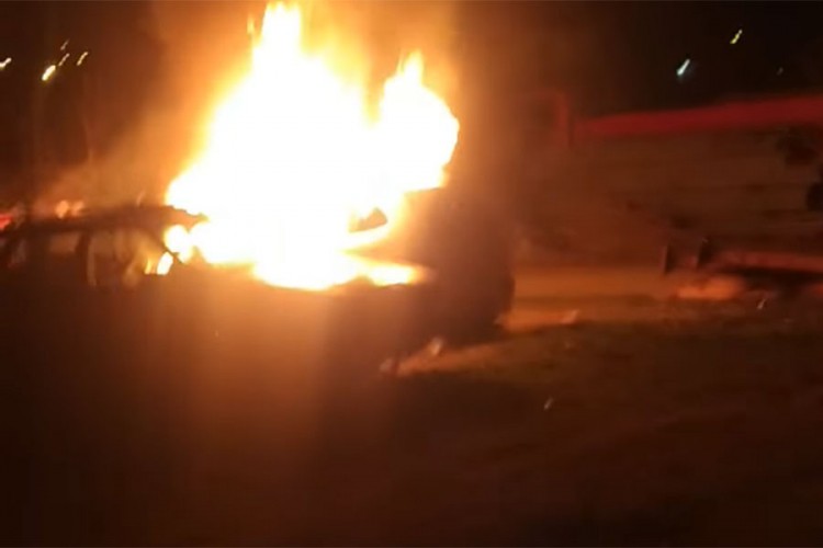 Zapaljen automobil članu Demokratske Crne Gore