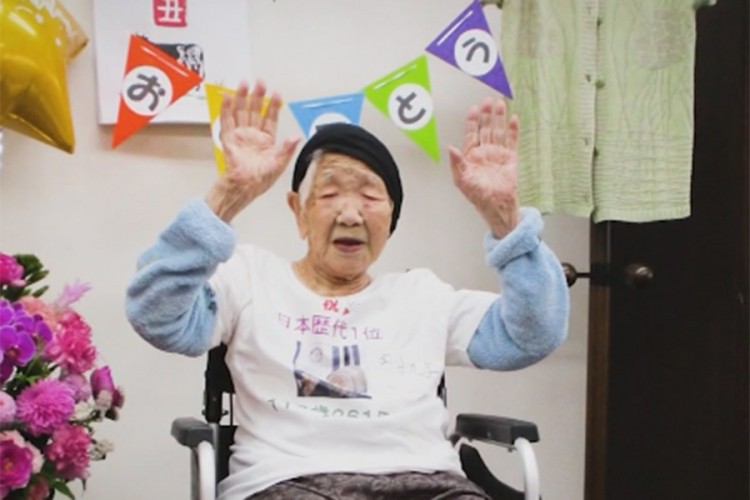 Olimpijsku baklju nosiće i Kane Tanaka koja ima 118 godina