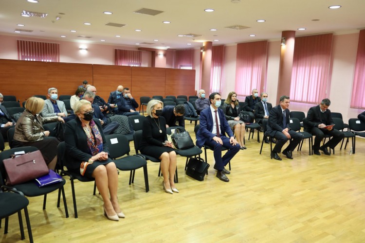 HNS: Ustavne promjene nisu sprovodive zbog kapaciteta u parlamentu BiH