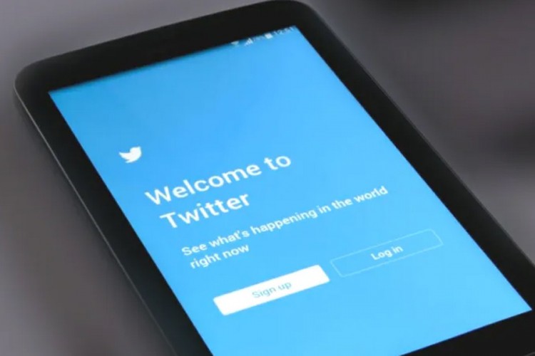 Twitter testira opciju "undo send" za tvitove