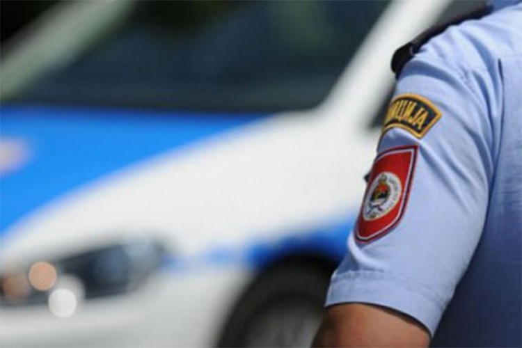 Osumnjičeni da su napali policiju i gađali stanicu u Laktašima