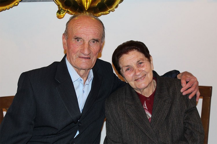Prve komšije srećne u 60 godina dugom braku